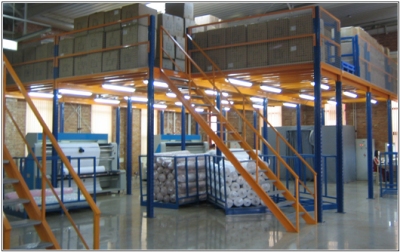 廣州貨架廠家告訴你，倉儲貨架選用對才能事半功倍-廣東亞大實業